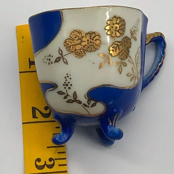 Japan demitasse Blue and Gold Floral Teacup Set - Picture 14 of 16